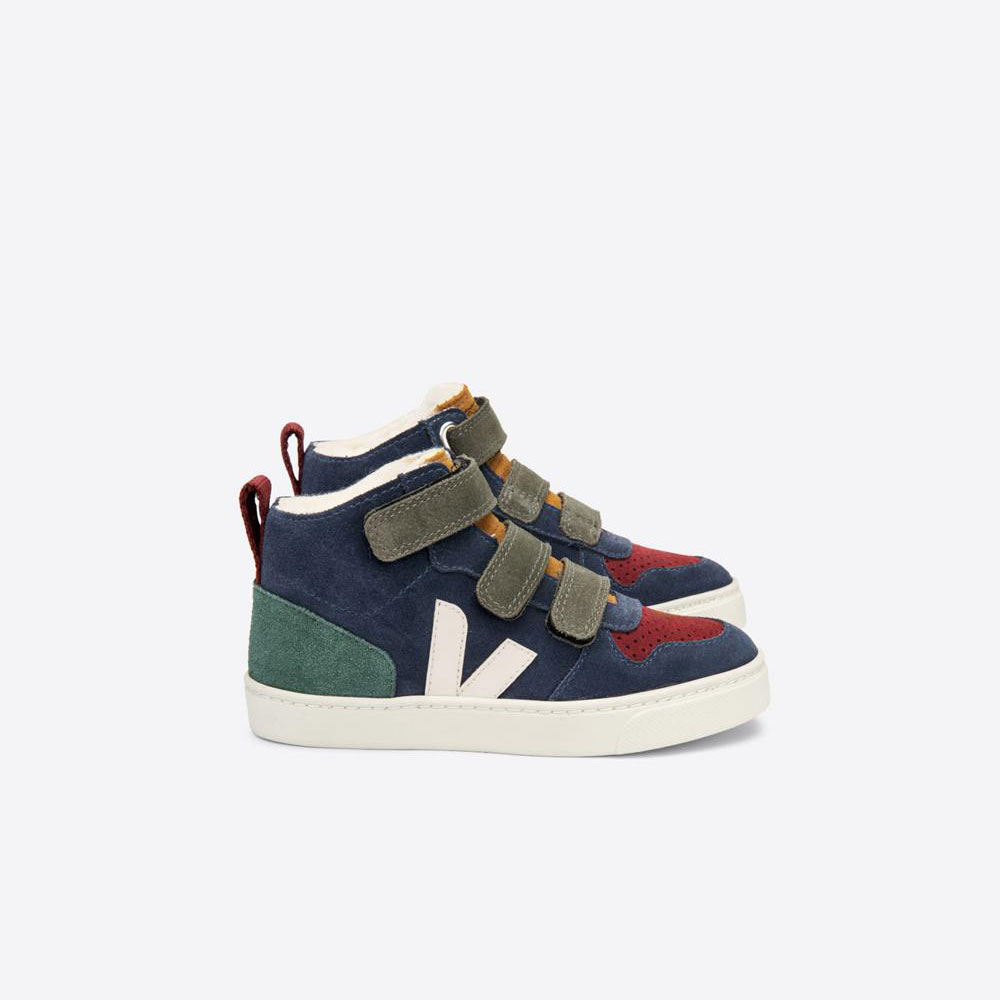 Veja sales v10 olive